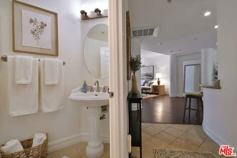 Tiny photo for 4601 Coldwater Canyon Avenue #105, Studio City, CA 91604 (MLS # 26828763)