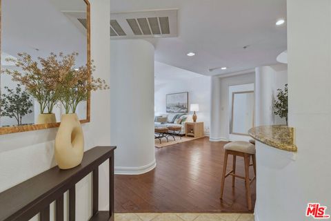 Tiny photo for 4601 Coldwater Canyon Avenue #105, Studio City, CA 91604 (MLS # 26828763)