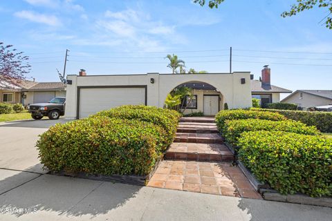 Photo of 3162 Granville Avenue, Simi Valley, CA 93063 (MLS # 226001657)