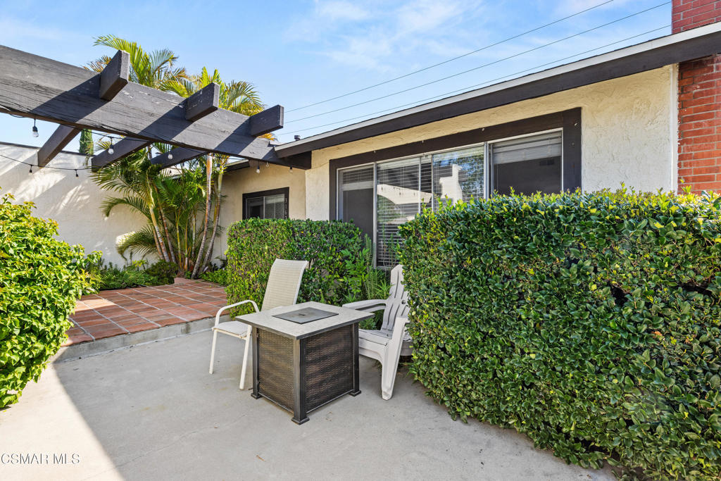 3162 Granville Avenue