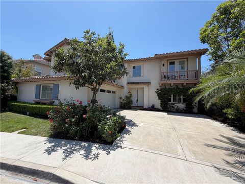 Photo of 31 Vetrina, Irvine, CA 92606 (MLS # OC26109212)