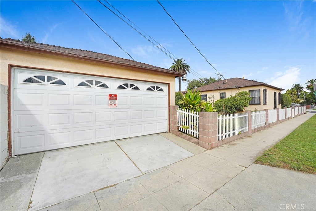 358 E 104th