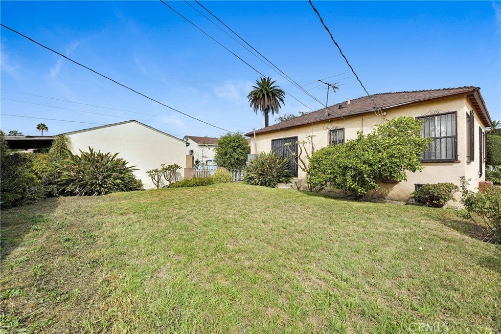 358 E 104th