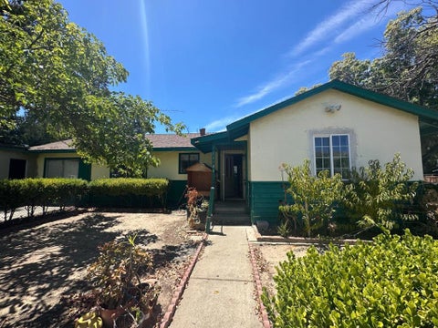Photo of 11921 Ridge Vista Avenue, San Jose, CA 95127 (MLS # ML82056764)