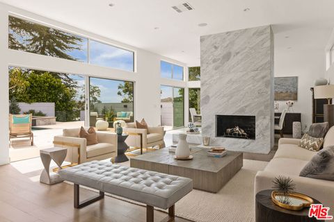 Tiny photo for 2306 Cheryl Place, Los Angeles, CA 90049 (MLS # 26804973)