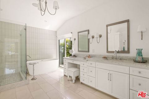 Tiny photo for 2306 Cheryl Place, Los Angeles, CA 90049 (MLS # 26804973)