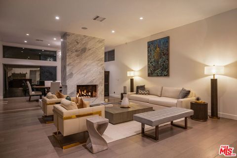 Tiny photo for 2306 Cheryl Place, Los Angeles, CA 90049 (MLS # 26804973)