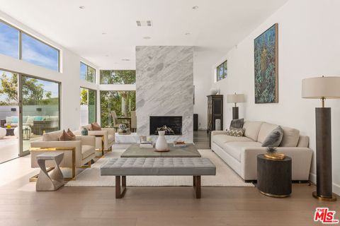 Tiny photo for 2306 Cheryl Place, Los Angeles, CA 90049 (MLS # 26804973)