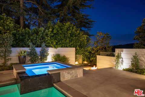 Tiny photo for 2306 Cheryl Place, Los Angeles, CA 90049 (MLS # 26804973)