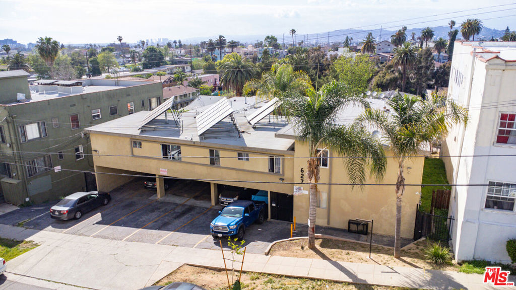 Properties 3 627 Coronado Terrace