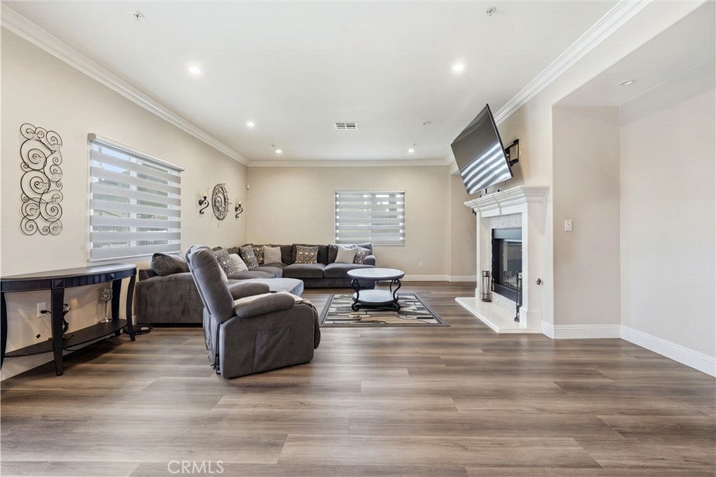 5981 Mitchell