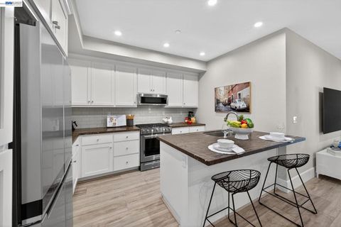 Tiny photo for 5425 Melissa Ln Ln #221, Dublin, CA 94568 (MLS # 41137322)
