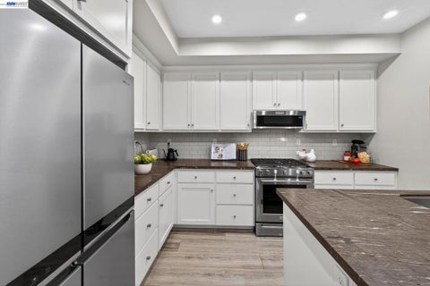 Tiny photo for 5425 Melissa Ln Ln #221, Dublin, CA 94568 (MLS # 41137322)