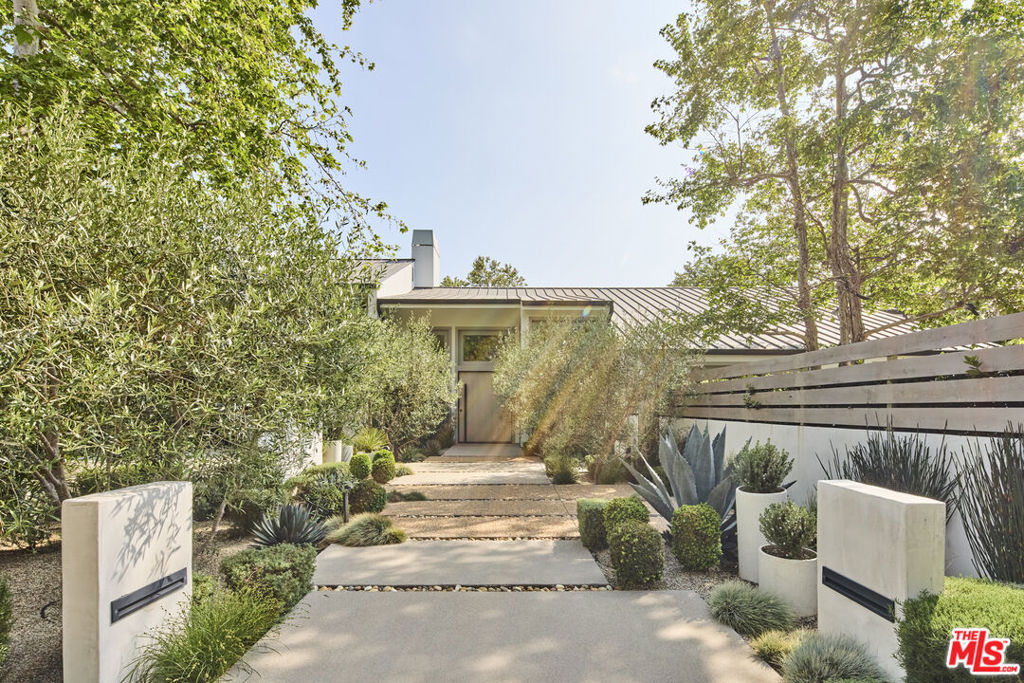 3511 Cross Creek Lane