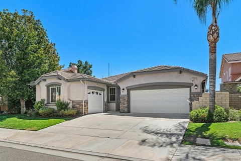Photo of 29092 Meandering Circle Cir, Menifee, CA 92584 (MLS # 260020550SD)
