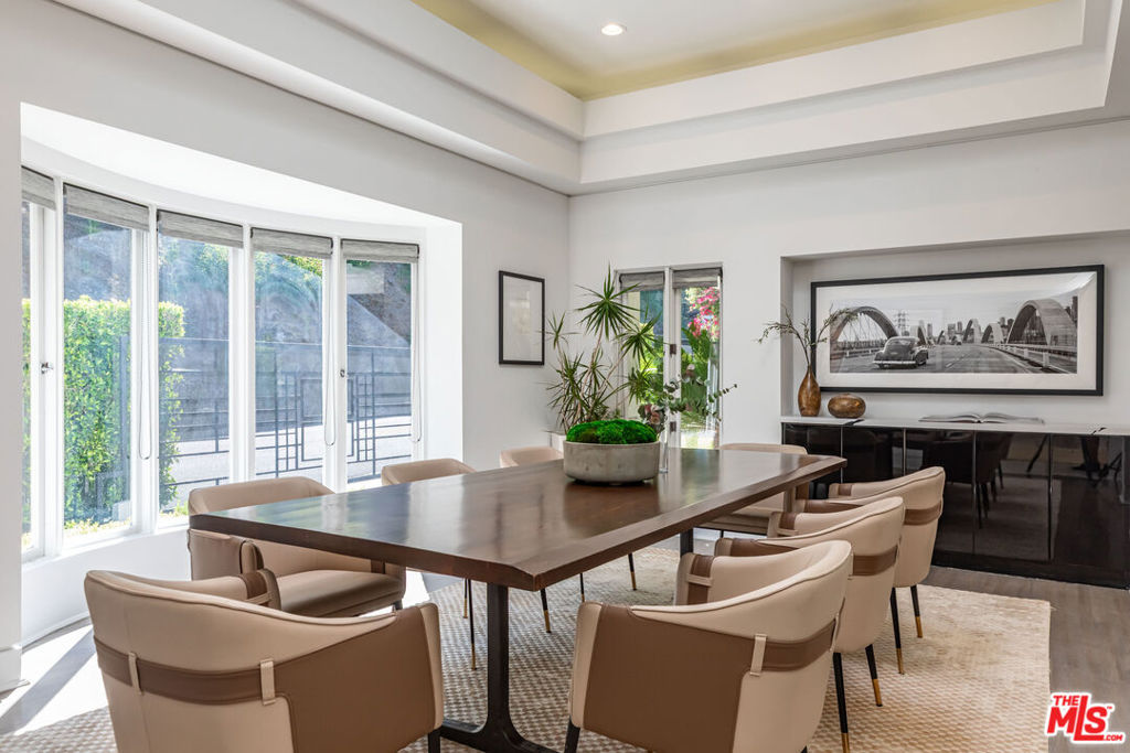 1166 San Ysidro Drive