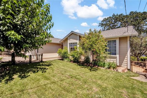 Photo of 18278 North Shore Drive, Hidden Valley Lake, CA 95467 (MLS # LC25180875)