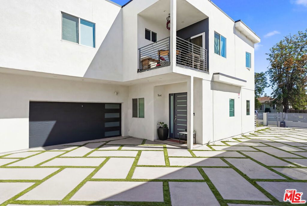 Photo of 5641 Riverton Avenue, North Hollywood, CA 91601 (MLS # 26667947)