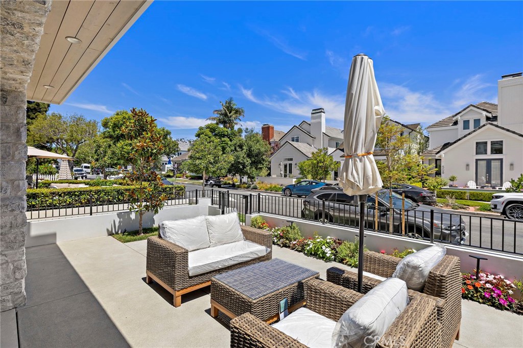 Corona del Mar South of PCH (CDMS) - Residential Lease