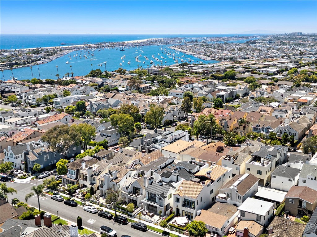 Corona del Mar South of PCH (CDMS) - Residential Lease