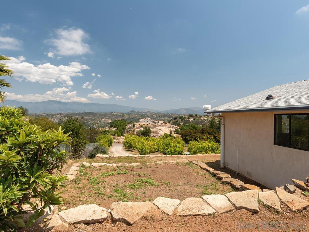12040 Sierra Rojo Rd