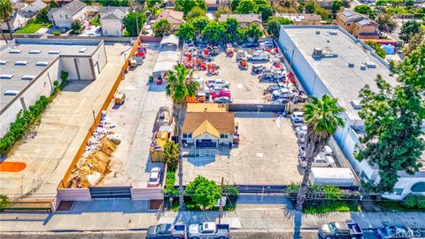 2724 2720 Durfee El Monte CA 91732