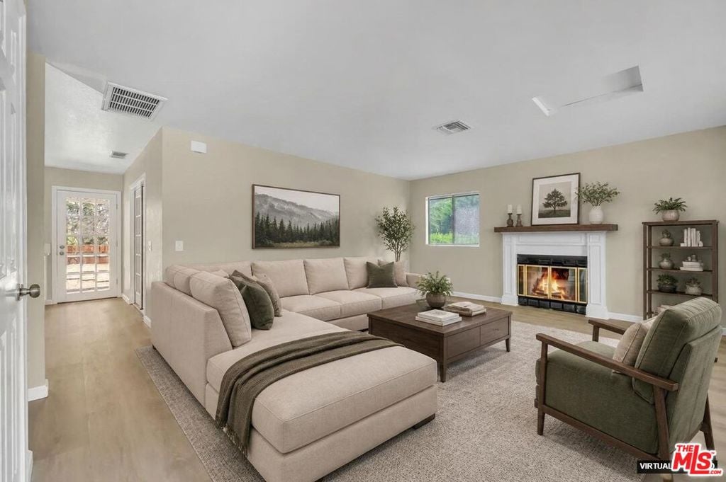 14924 Sunnydale Drive