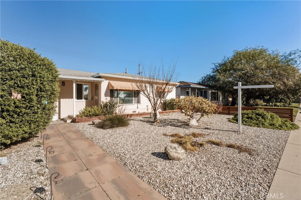 1123 Electric Avenue