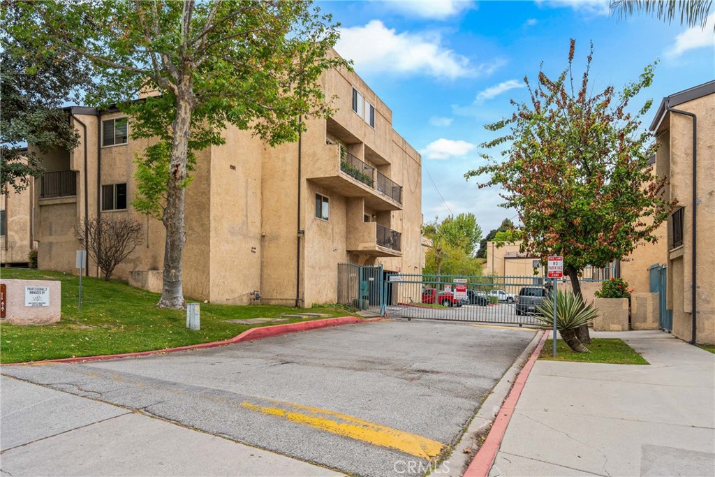 1725 Neil Armstrong Street 106
