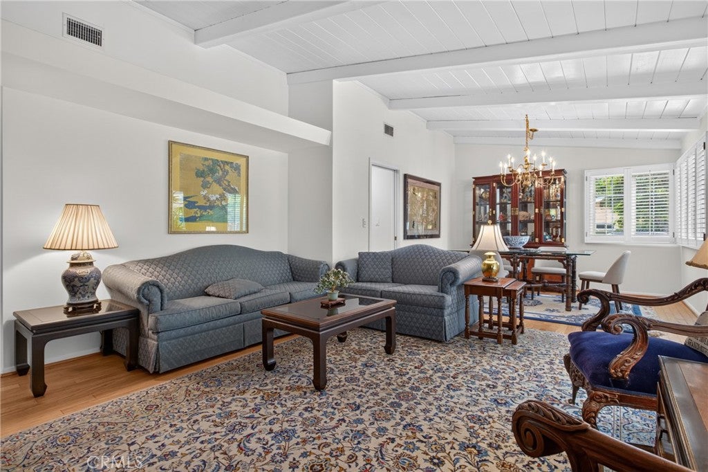 10315 Beckford