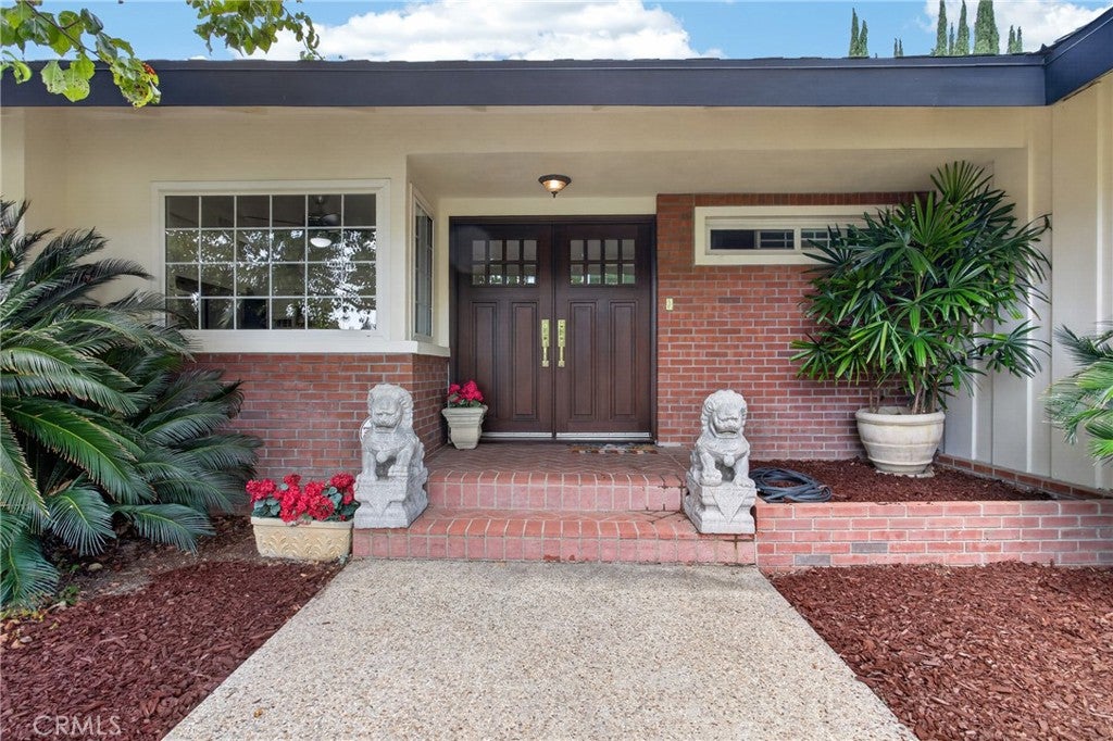 10315 Beckford AVE, Porter Ranch CA 91326
