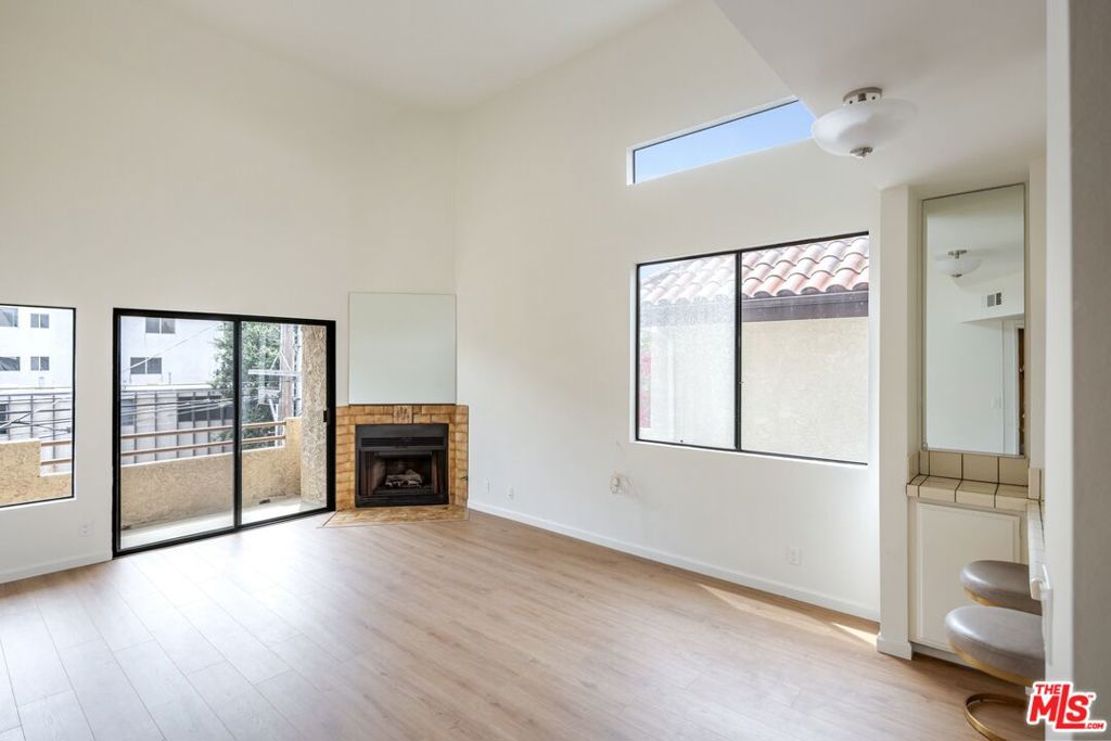 12007 Rochester Avenue 3