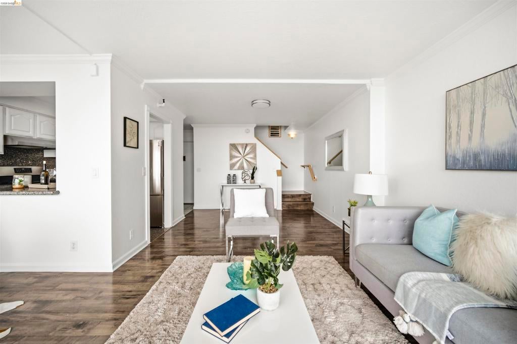 801 Franklin St 1406