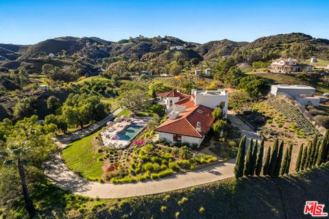 Photo of 33261 Decker School Road, Malibu, CA 90265 (MLS # 26637417)