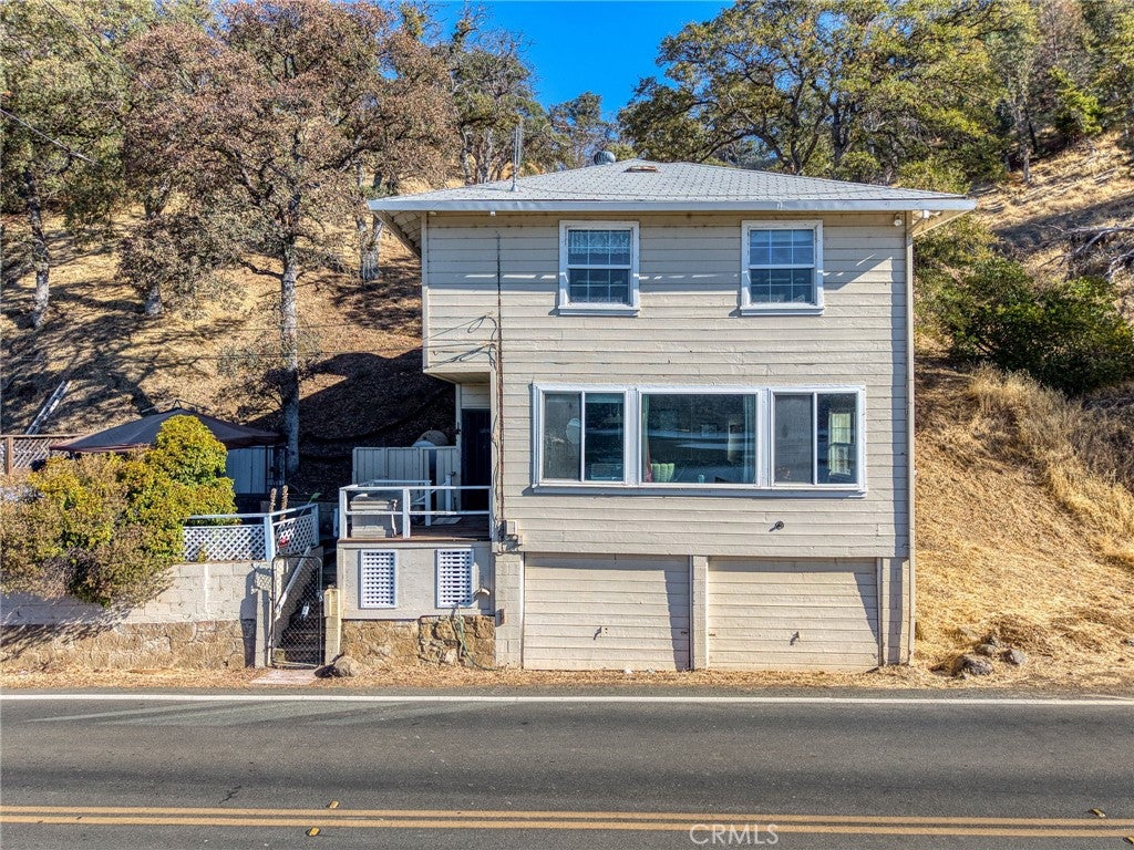 13130 Lakeshore Drive