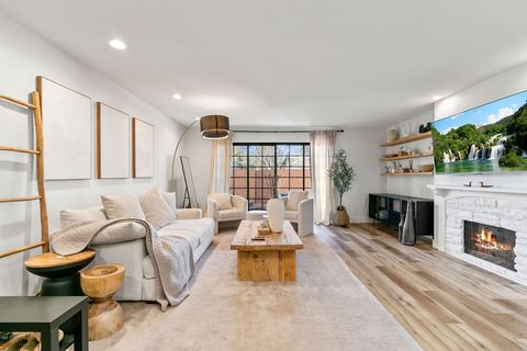 3621 S Bear C Santa Ana CA 92704