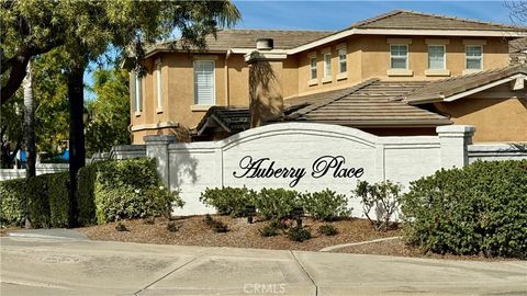 33513 Emerson C Temecula CA 92592