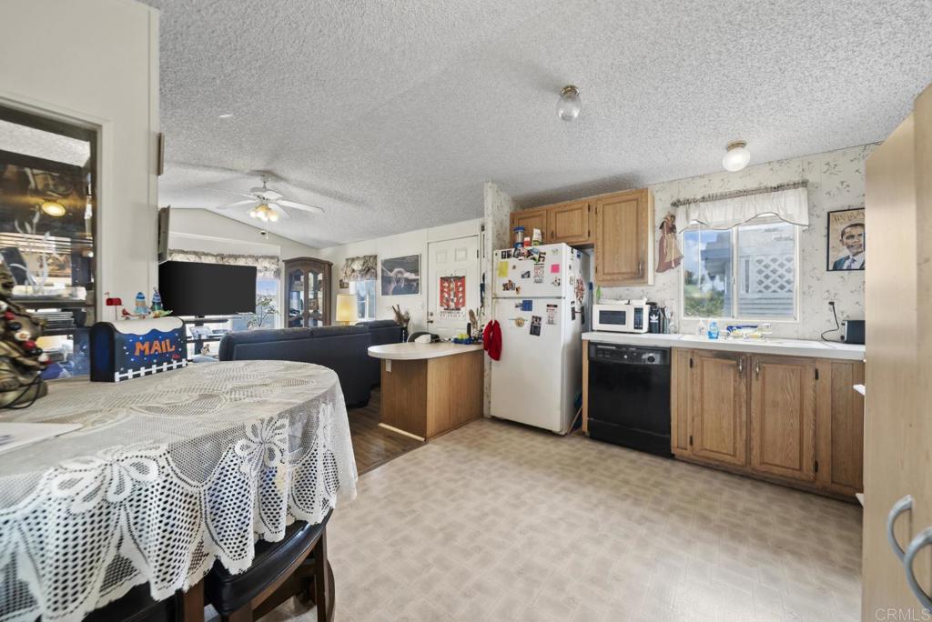 12044 Royal Road SPC 18