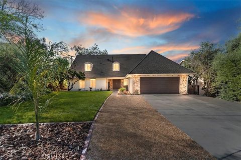 Photo of 770 Libby Dr, Riverside, CA 92507 (MLS # IV26071834)