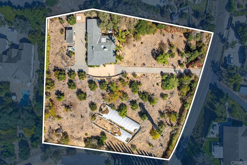 Photo of 5037 San Jacinto Circle E, Fallbrook, CA 92028 (MLS # NDP2510333)