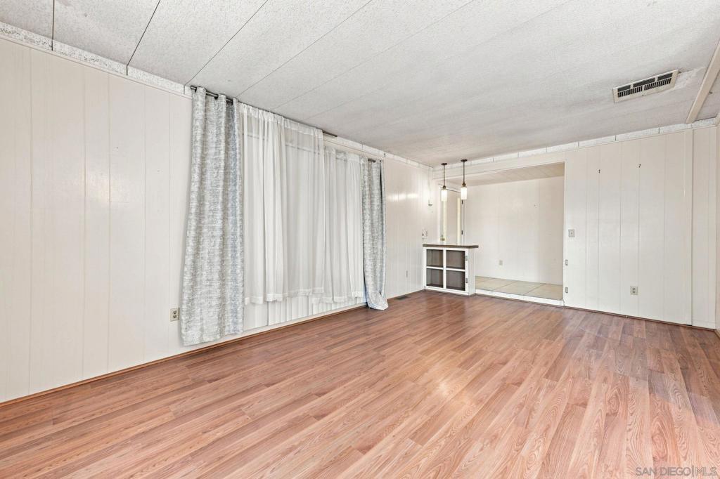 1145 E Barham SPC 3