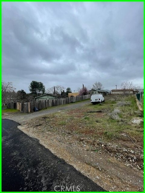 Photo of 13731 Santa Clara Ave, Clearlake, CA 95422 (MLS # PW25279022)