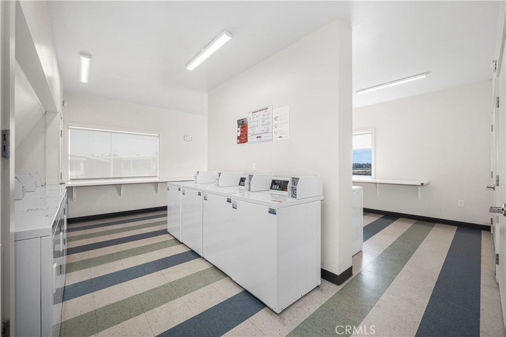 Belmont Shore (BSD) - Manufactured In Park