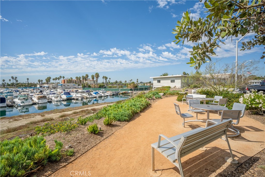 Belmont Shore (BSD) - Manufactured In Park