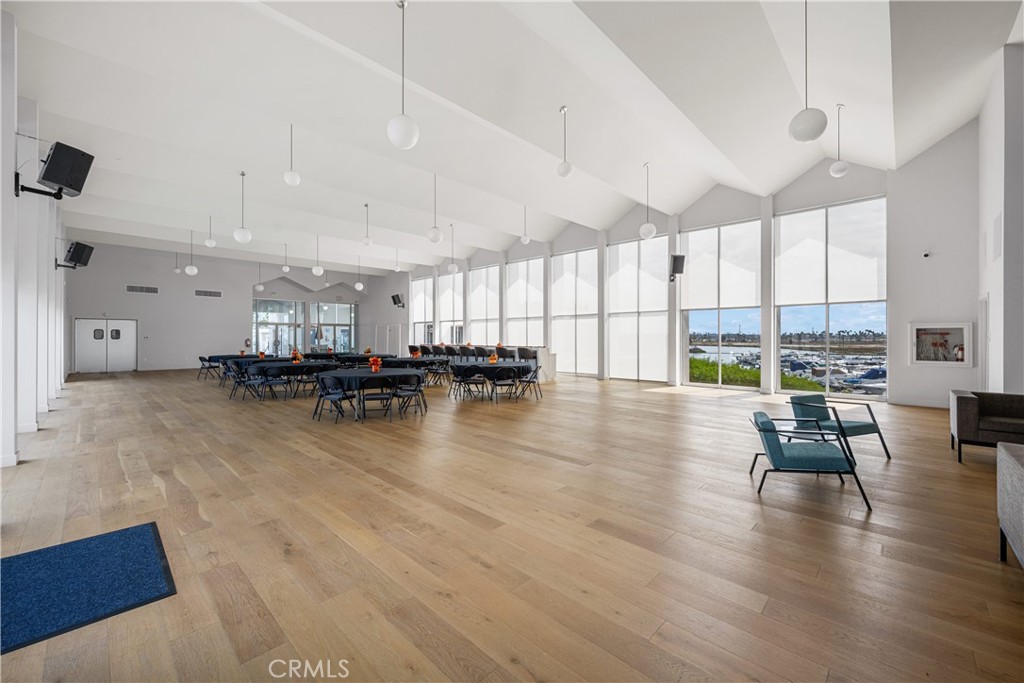 Belmont Shore (BSD) - Manufactured In Park