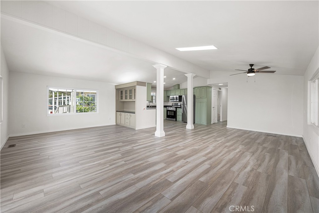 Belmont Shore (BSD) - Manufactured In Park