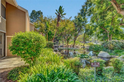 Photo of 247 Pineview, Irvine, CA 92620 (MLS # RS26198734)
