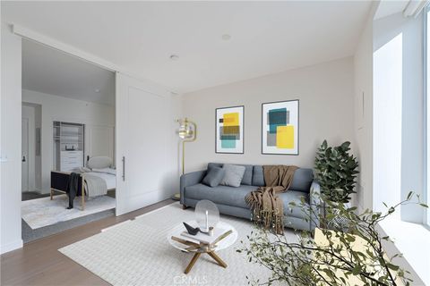 Photo of 1050 S Grand Avenue #1305, Los Angeles, CA 90015 (MLS # DW26120280)
