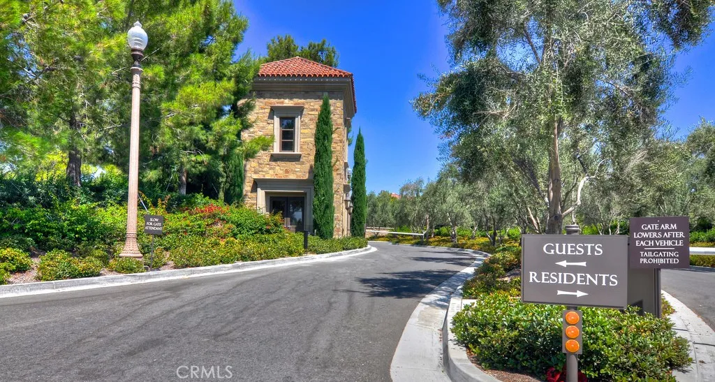 Irvine, California 92618, United States, 3 Bedrooms Bedrooms, ,3 BathroomsBathrooms,Residential,Active,189017