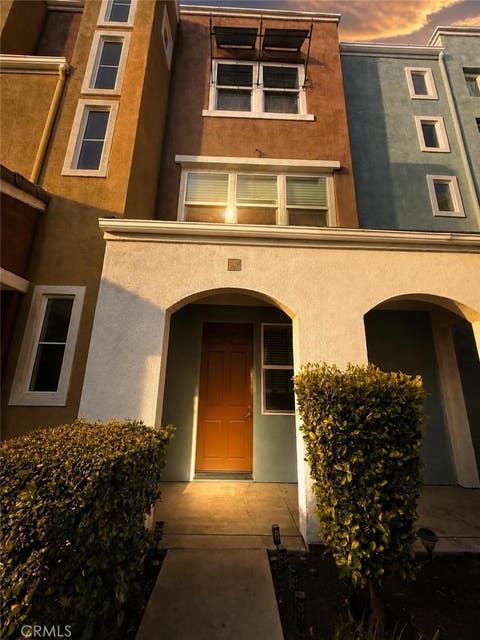 Photo of 542 N Chardonnay DR, Covina, CA 91723 (MLS # CV26174899)